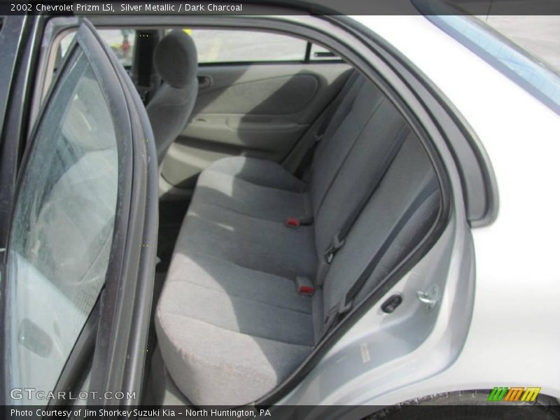 Silver Metallic / Dark Charcoal 2002 Chevrolet Prizm LSi