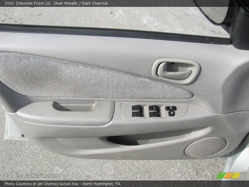 Silver Metallic / Dark Charcoal 2002 Chevrolet Prizm LSi