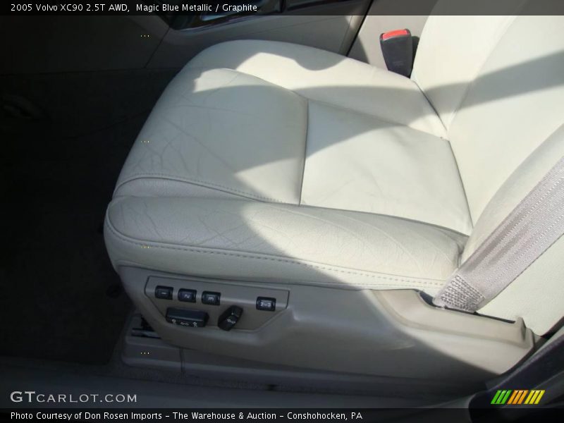 Magic Blue Metallic / Graphite 2005 Volvo XC90 2.5T AWD