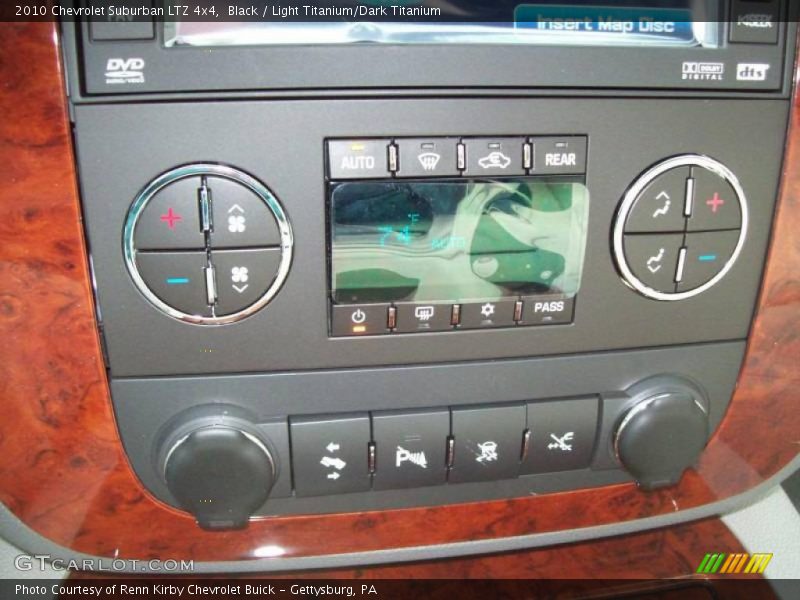 Black / Light Titanium/Dark Titanium 2010 Chevrolet Suburban LTZ 4x4