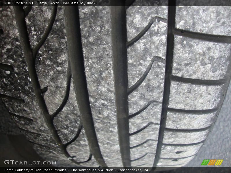 Arctic Silver Metallic / Black 2002 Porsche 911 Targa