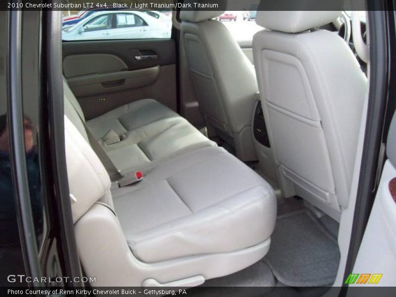 Black / Light Titanium/Dark Titanium 2010 Chevrolet Suburban LTZ 4x4