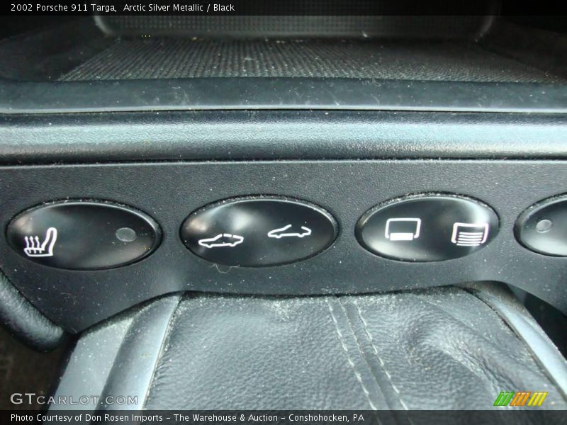 Arctic Silver Metallic / Black 2002 Porsche 911 Targa