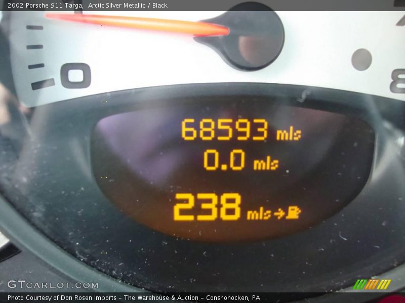 Arctic Silver Metallic / Black 2002 Porsche 911 Targa