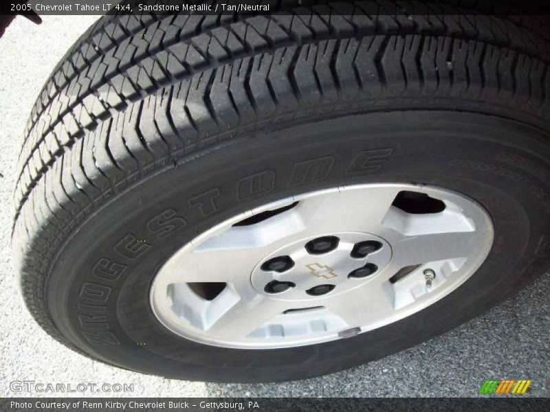 Sandstone Metallic / Tan/Neutral 2005 Chevrolet Tahoe LT 4x4