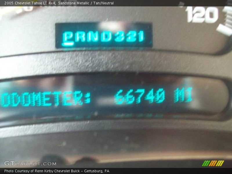 Sandstone Metallic / Tan/Neutral 2005 Chevrolet Tahoe LT 4x4