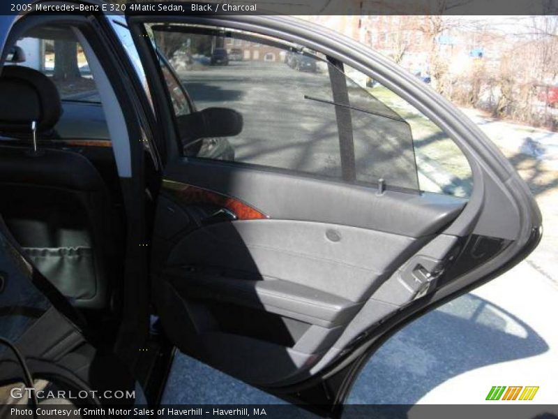 Black / Charcoal 2005 Mercedes-Benz E 320 4Matic Sedan