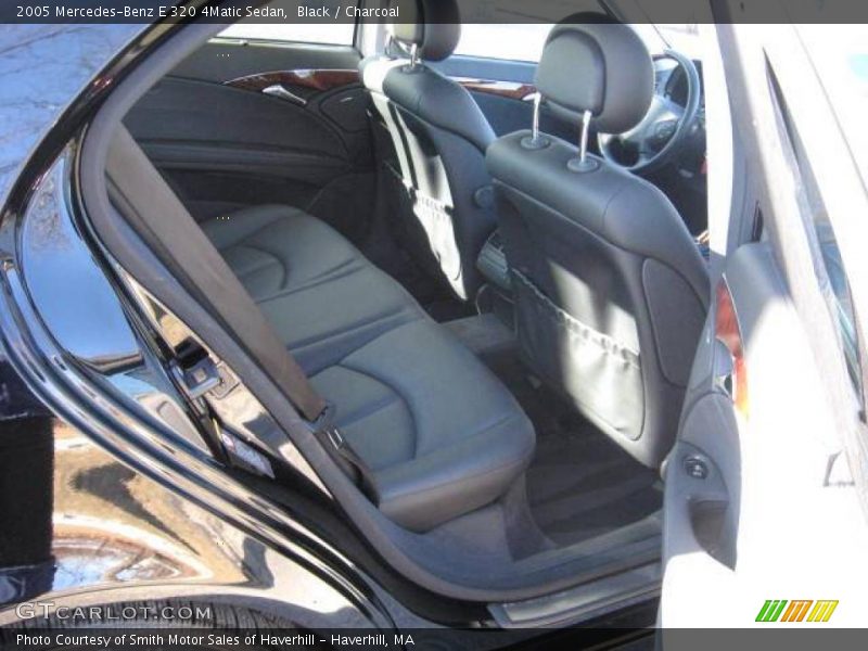Black / Charcoal 2005 Mercedes-Benz E 320 4Matic Sedan