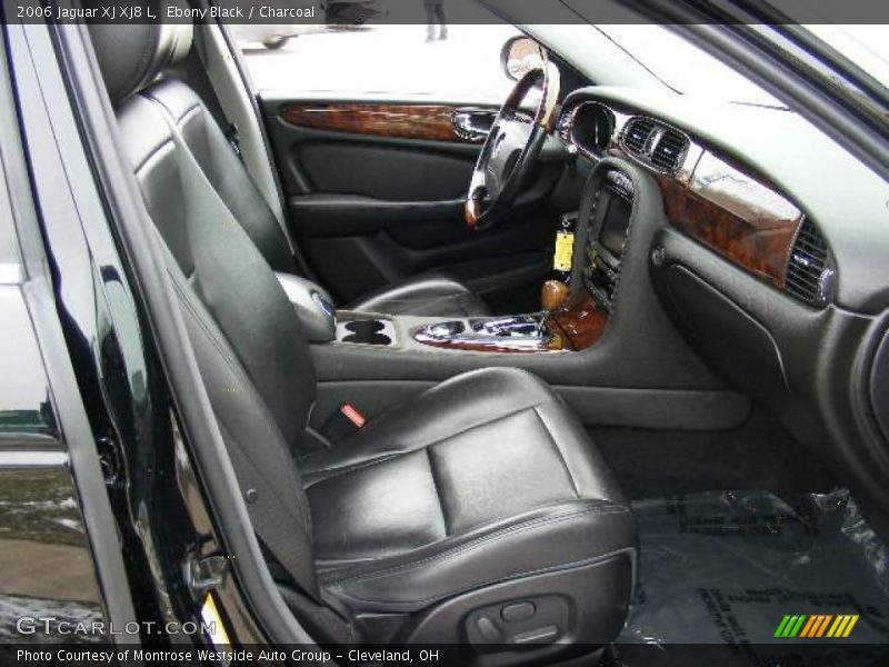 Ebony Black / Charcoal 2006 Jaguar XJ XJ8 L
