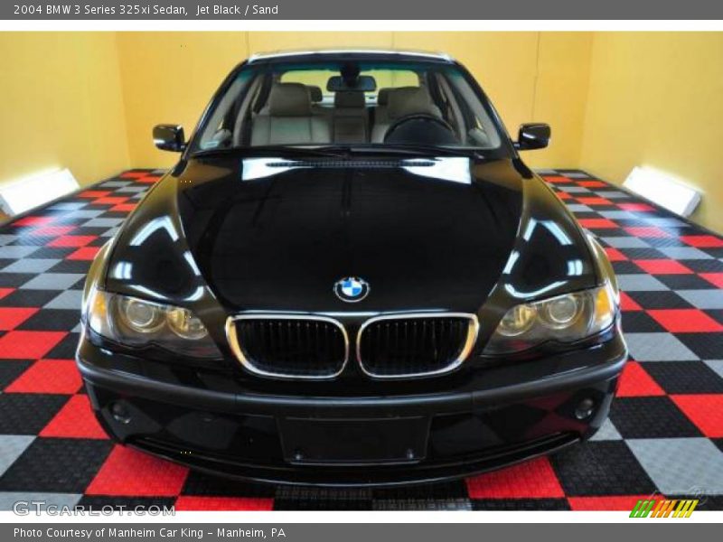 Jet Black / Sand 2004 BMW 3 Series 325xi Sedan