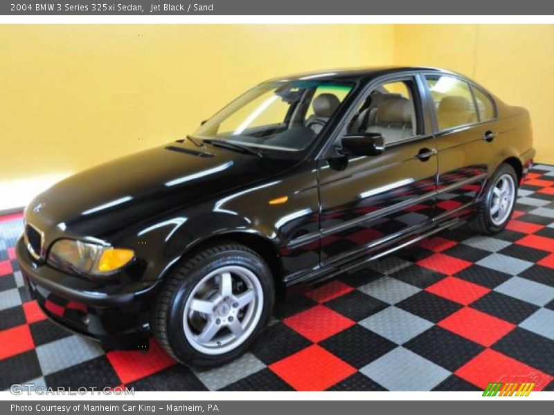 Jet Black / Sand 2004 BMW 3 Series 325xi Sedan