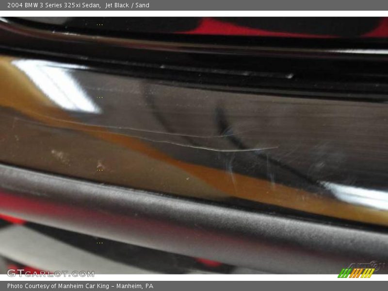 Jet Black / Sand 2004 BMW 3 Series 325xi Sedan