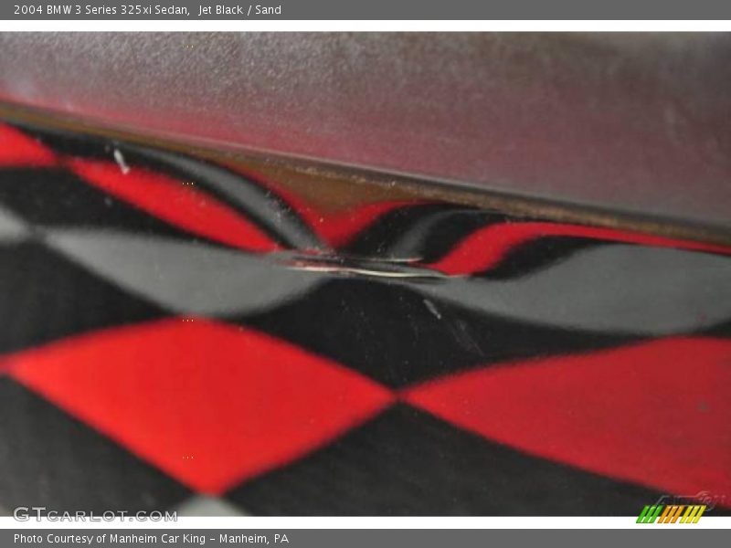 Jet Black / Sand 2004 BMW 3 Series 325xi Sedan