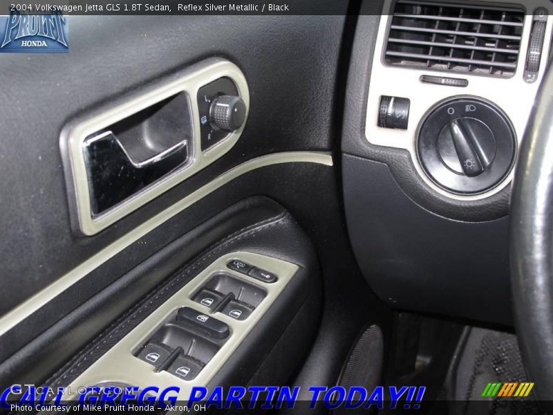Reflex Silver Metallic / Black 2004 Volkswagen Jetta GLS 1.8T Sedan