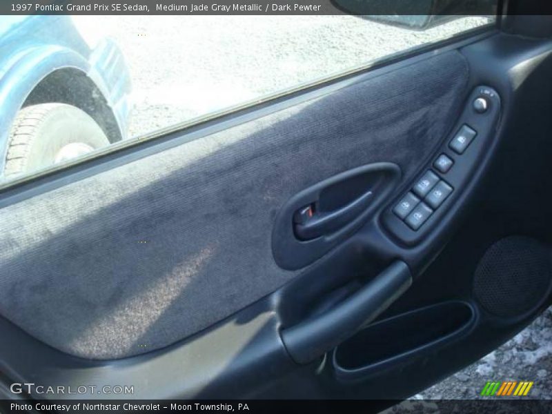 Medium Jade Gray Metallic / Dark Pewter 1997 Pontiac Grand Prix SE Sedan