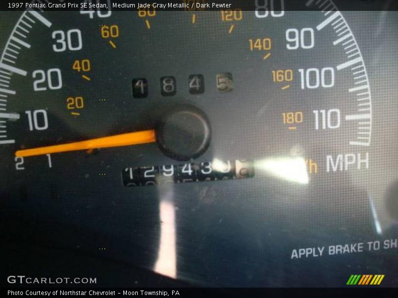 Medium Jade Gray Metallic / Dark Pewter 1997 Pontiac Grand Prix SE Sedan