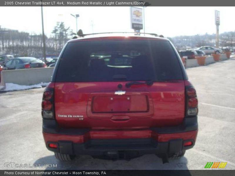 Medium Red Metallic / Light Cashmere/Ebony 2005 Chevrolet TrailBlazer LT 4x4