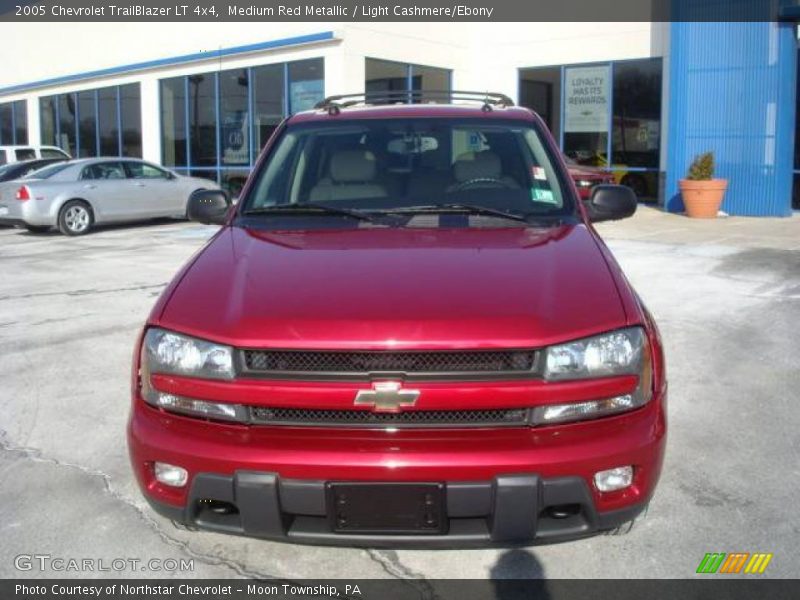 Medium Red Metallic / Light Cashmere/Ebony 2005 Chevrolet TrailBlazer LT 4x4