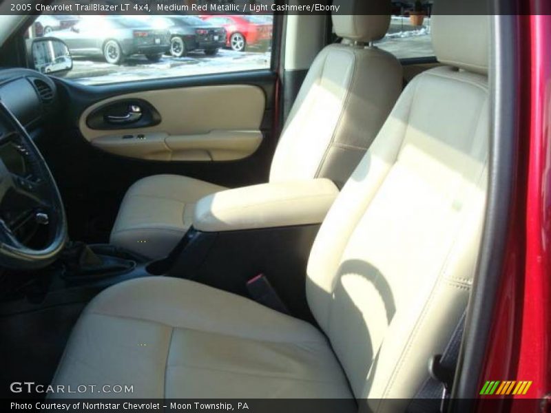 Medium Red Metallic / Light Cashmere/Ebony 2005 Chevrolet TrailBlazer LT 4x4