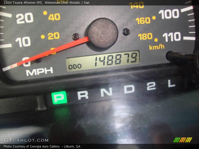Millennium Silver Metallic / Oak 2000 Toyota 4Runner SR5