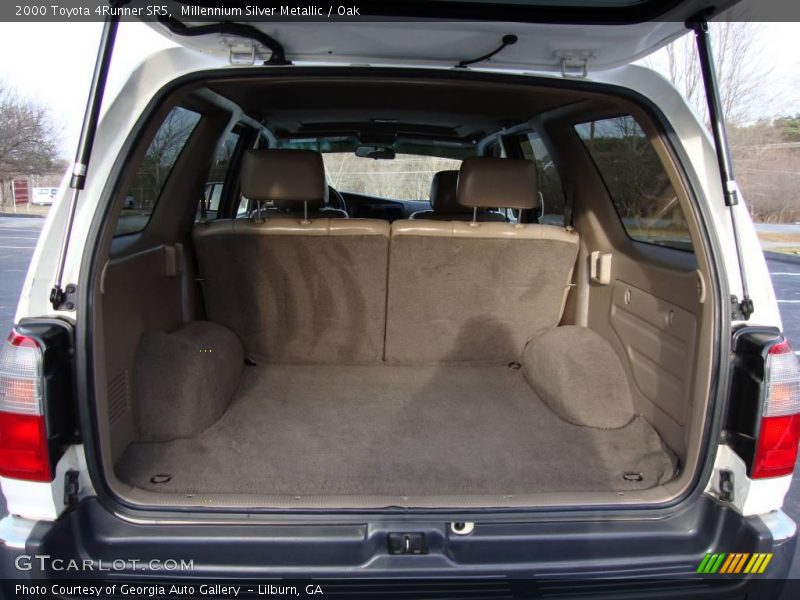 Millennium Silver Metallic / Oak 2000 Toyota 4Runner SR5