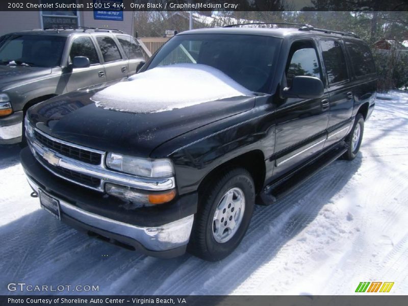 Onyx Black / Graphite/Medium Gray 2002 Chevrolet Suburban 1500 LS 4x4