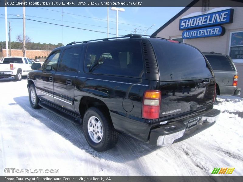 Onyx Black / Graphite/Medium Gray 2002 Chevrolet Suburban 1500 LS 4x4