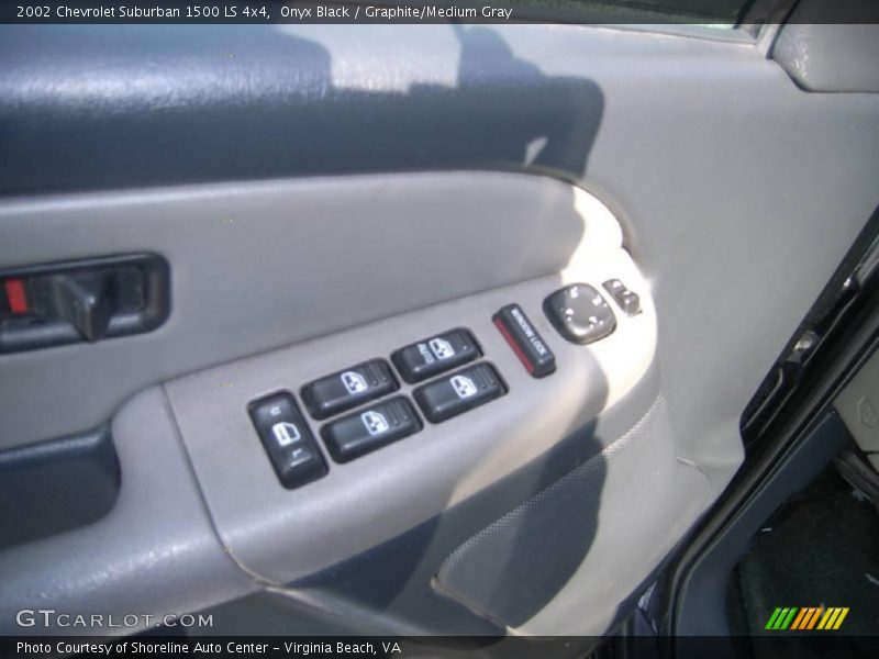 Onyx Black / Graphite/Medium Gray 2002 Chevrolet Suburban 1500 LS 4x4