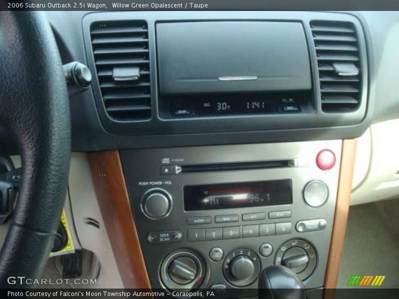 Willow Green Opalescent / Taupe 2006 Subaru Outback 2.5i Wagon