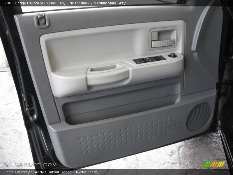 Brilliant Black / Medium Slate Gray 2006 Dodge Dakota SLT Quad Cab