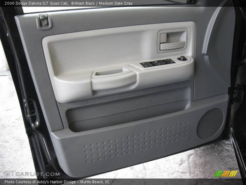 Brilliant Black / Medium Slate Gray 2006 Dodge Dakota SLT Quad Cab