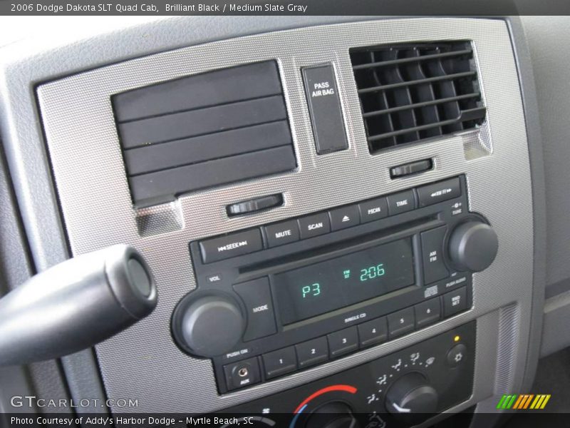 Brilliant Black / Medium Slate Gray 2006 Dodge Dakota SLT Quad Cab
