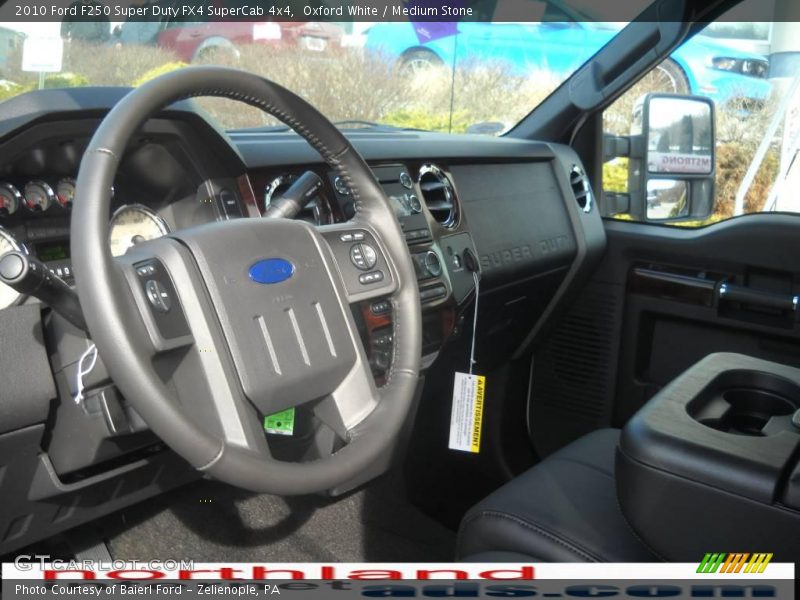 Oxford White / Medium Stone 2010 Ford F250 Super Duty FX4 SuperCab 4x4