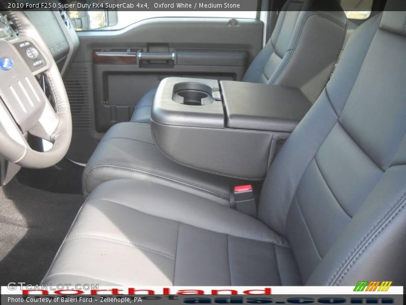 Oxford White / Medium Stone 2010 Ford F250 Super Duty FX4 SuperCab 4x4