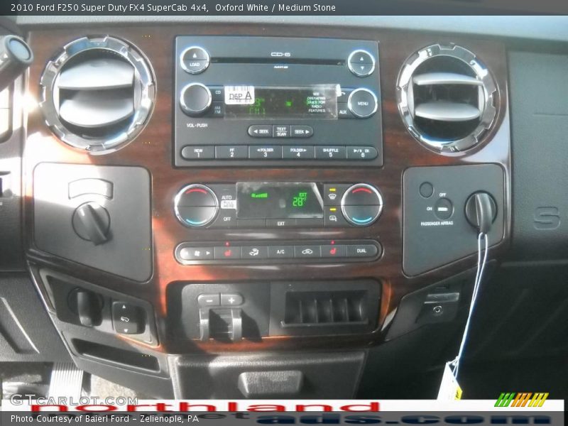 Oxford White / Medium Stone 2010 Ford F250 Super Duty FX4 SuperCab 4x4