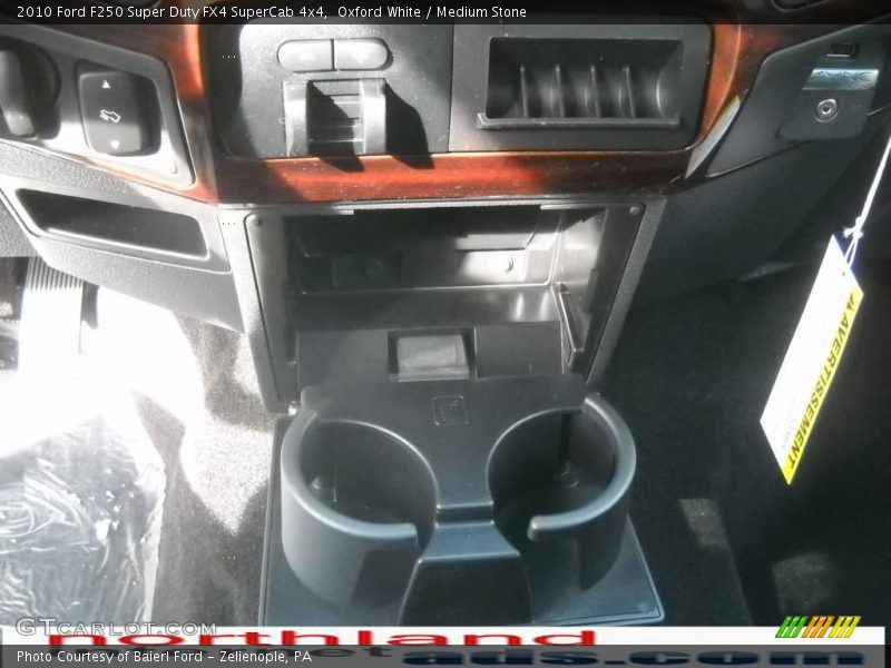 Oxford White / Medium Stone 2010 Ford F250 Super Duty FX4 SuperCab 4x4