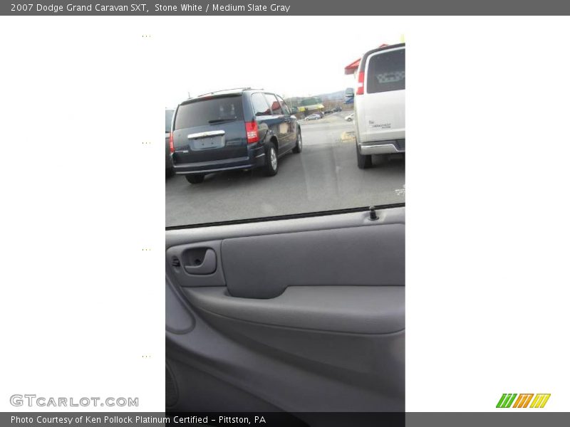 Stone White / Medium Slate Gray 2007 Dodge Grand Caravan SXT