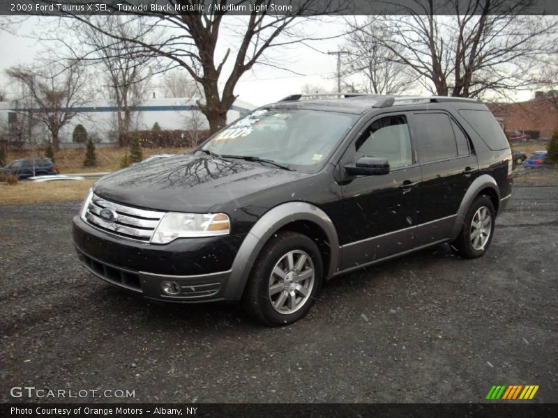 Tuxedo Black Metallic / Medium Light Stone 2009 Ford Taurus X SEL