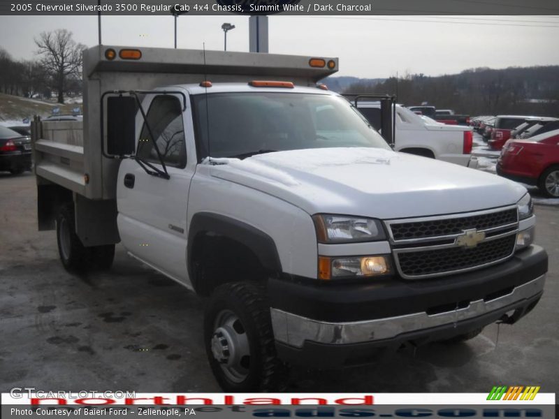 Summit White / Dark Charcoal 2005 Chevrolet Silverado 3500 Regular Cab 4x4 Chassis
