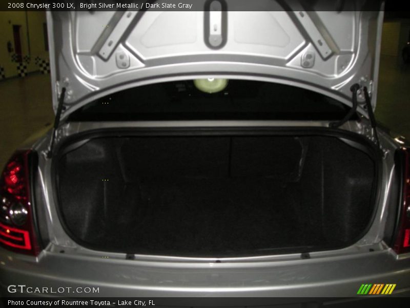 Bright Silver Metallic / Dark Slate Gray 2008 Chrysler 300 LX