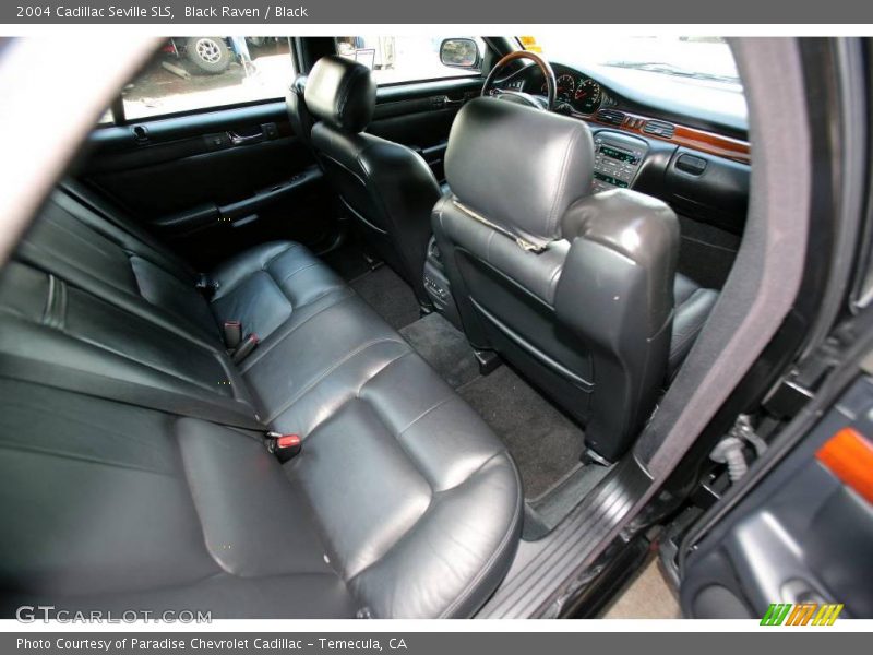Black Raven / Black 2004 Cadillac Seville SLS