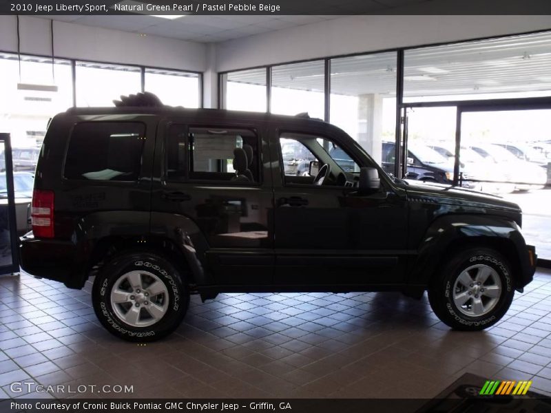 Natural Green Pearl / Pastel Pebble Beige 2010 Jeep Liberty Sport