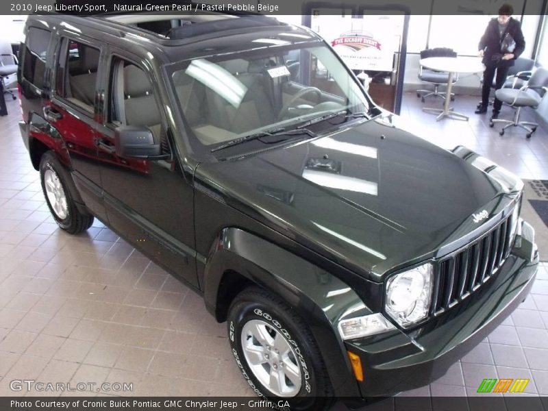 Natural Green Pearl / Pastel Pebble Beige 2010 Jeep Liberty Sport