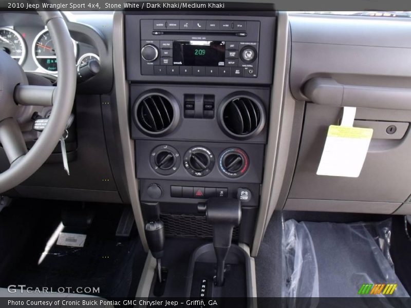 Stone White / Dark Khaki/Medium Khaki 2010 Jeep Wrangler Sport 4x4