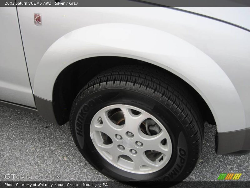 Silver / Gray 2002 Saturn VUE V6 AWD