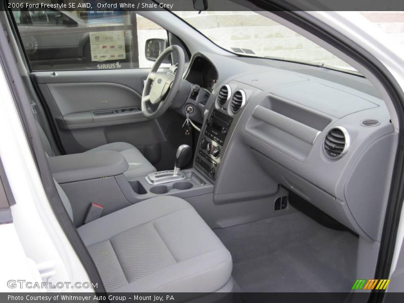 Oxford White / Shale Grey 2006 Ford Freestyle SE AWD