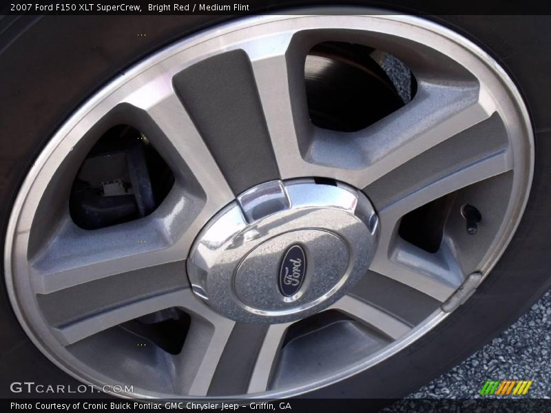 Bright Red / Medium Flint 2007 Ford F150 XLT SuperCrew