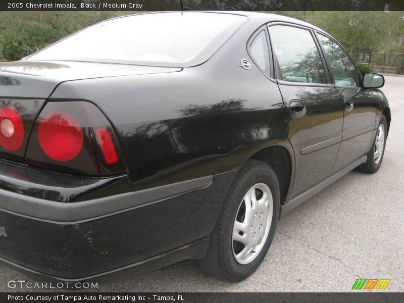 Black / Medium Gray 2005 Chevrolet Impala