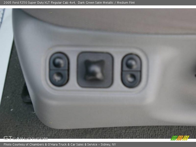Dark Green Satin Metallic / Medium Flint 2005 Ford F250 Super Duty XLT Regular Cab 4x4