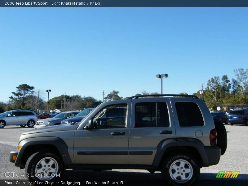 Light Khaki Metallic / Khaki 2006 Jeep Liberty Sport